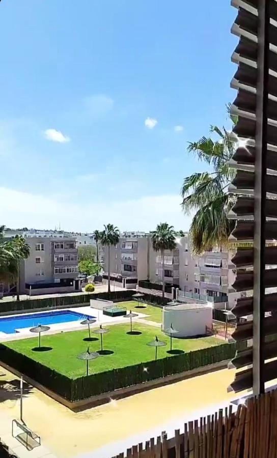 Ferienwohnung Apartamento Jerez Sur - Con Piscina Y Garaje Jerez de la Frontera Exterior foto